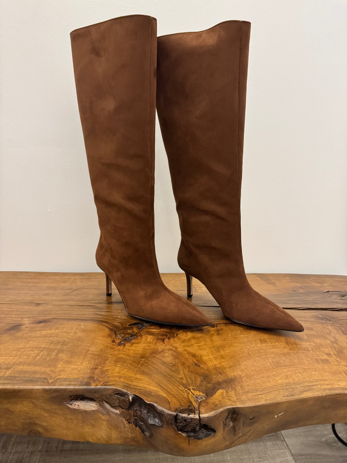 STIVALE ALTO GAMBALE LARGO SCAMOSCIATO