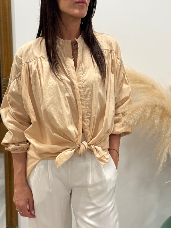 CAMICIA CON NODO