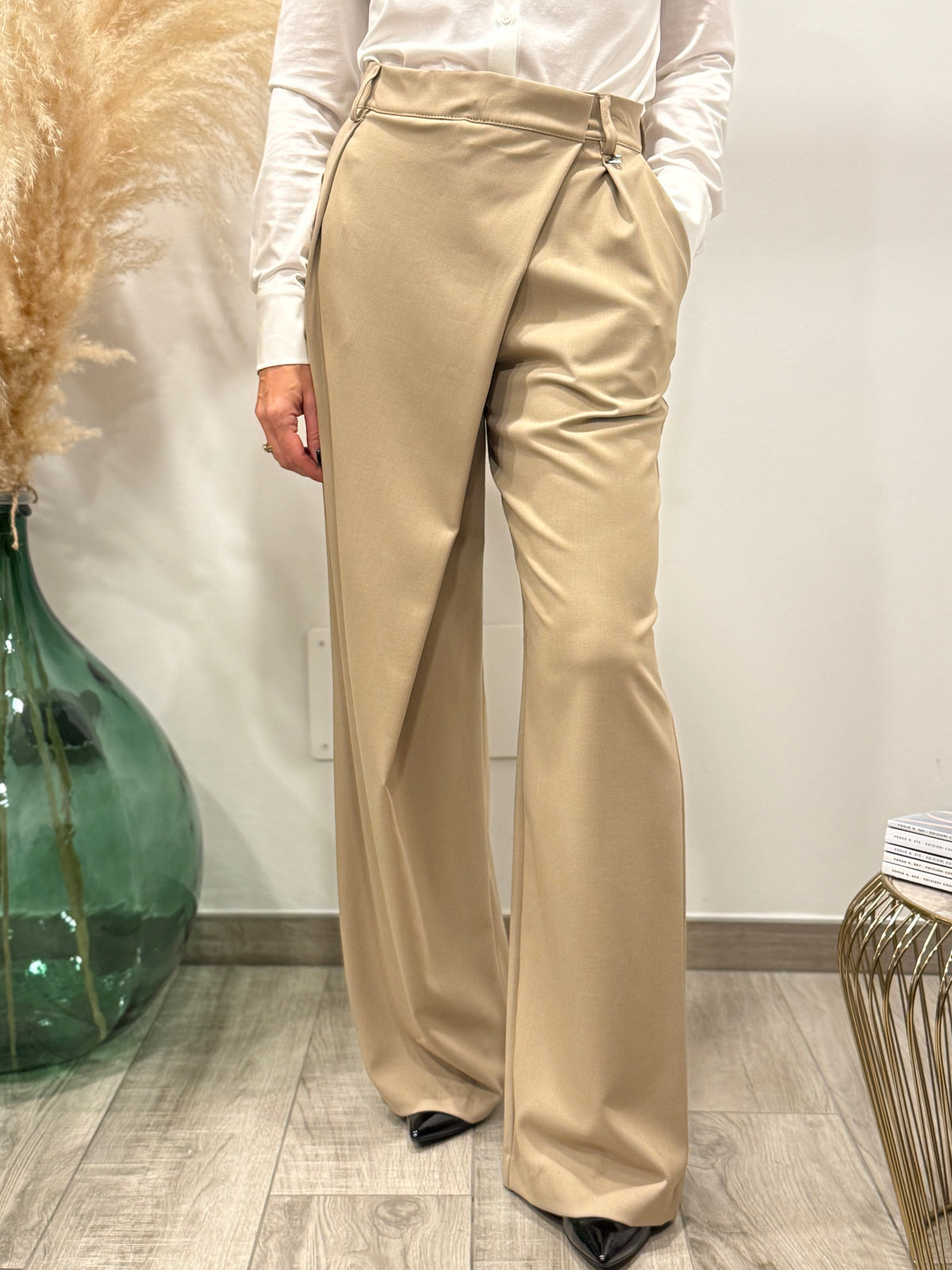 PANTALONE GAMBA LARGA INCROCIATO (variante colore)