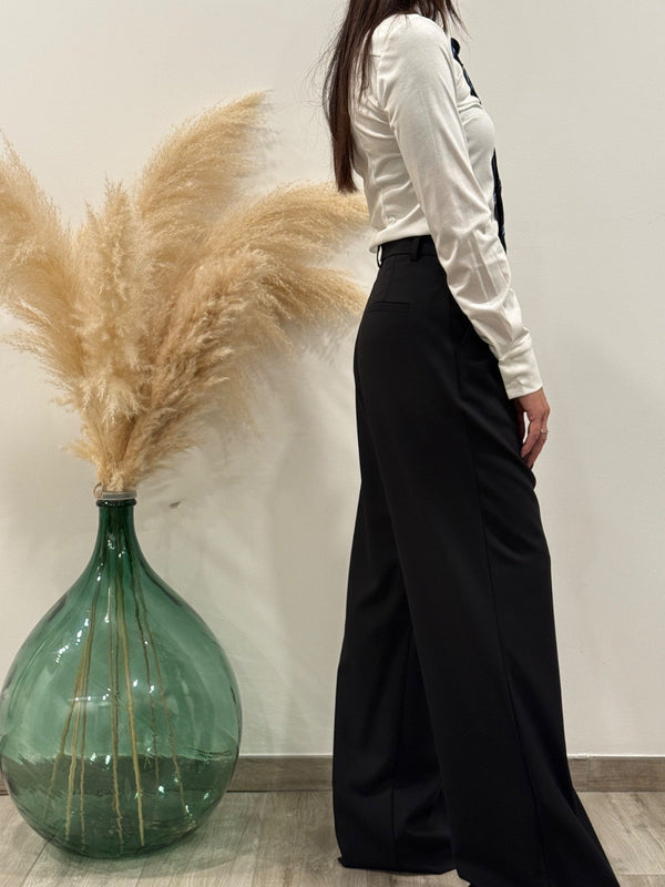 PANTALONE GAMBA LARGA(variante colore)