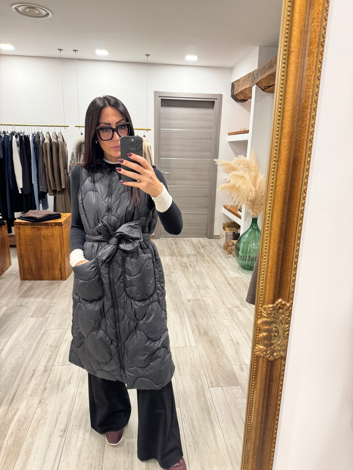 GILET TRAPUNTATO SMANICATO CON CINTURA (variante colore)