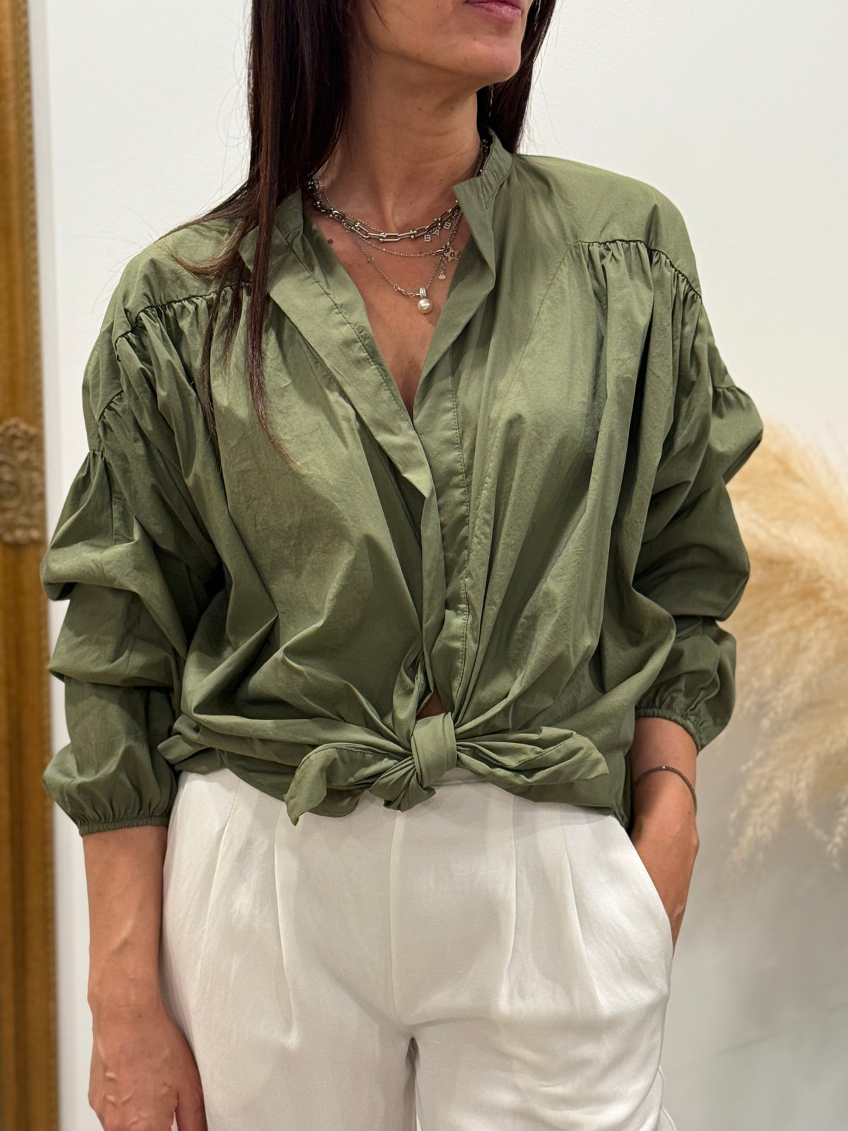 CAMICIA CON NODO