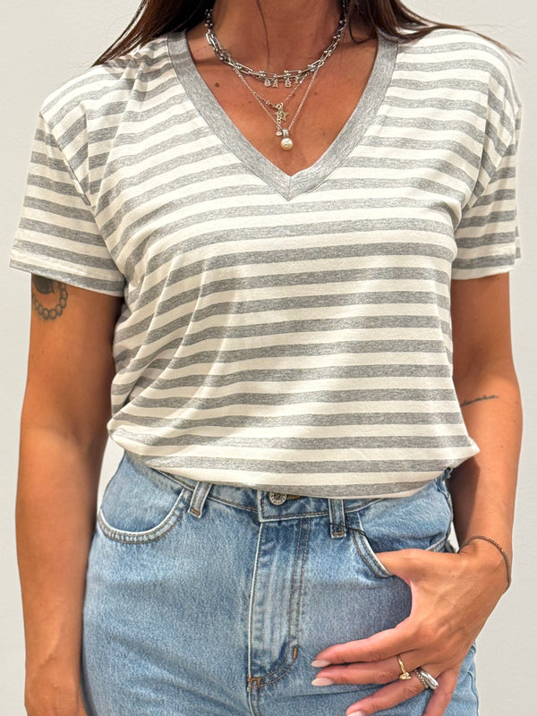 T-SHIRT A V RIGHE