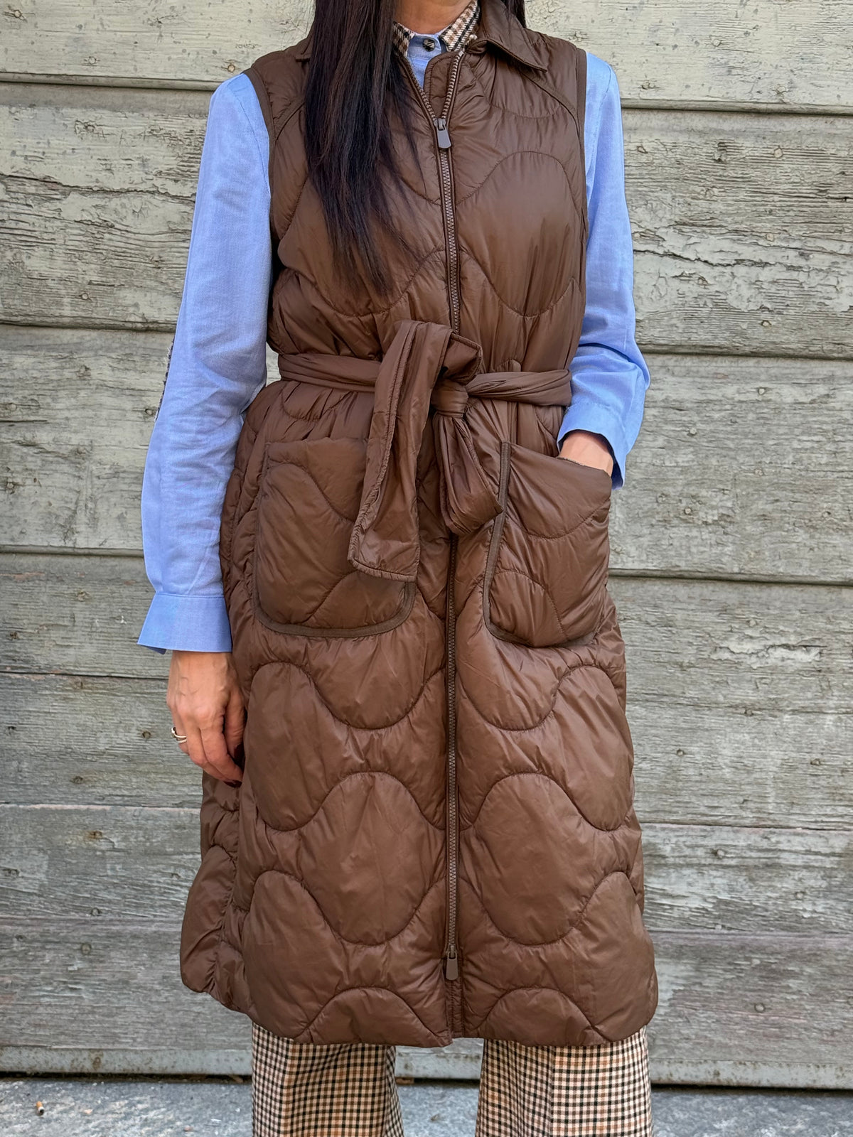 GILET TRAPUNTATO SMANICATO CON CINTURA (variante colore)